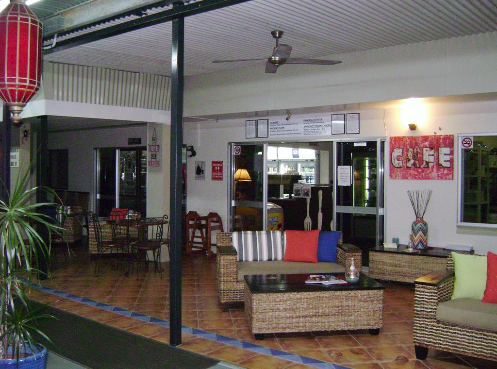 Bramston Beach Motel Extérieur photo