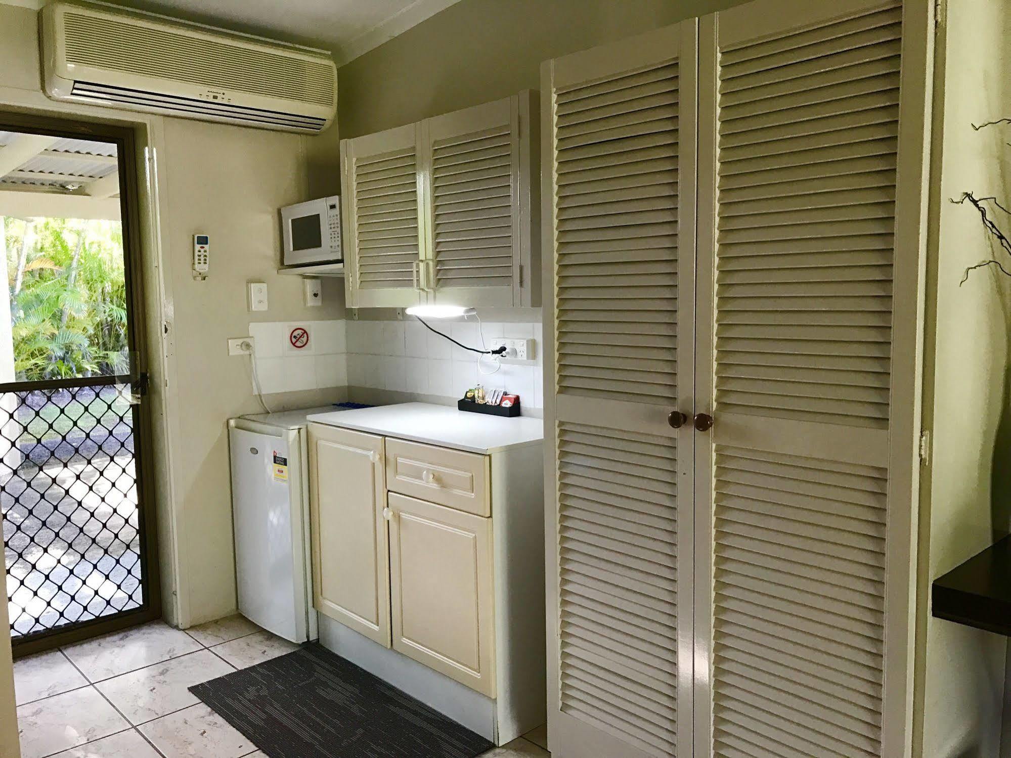 Bramston Beach Motel Extérieur photo