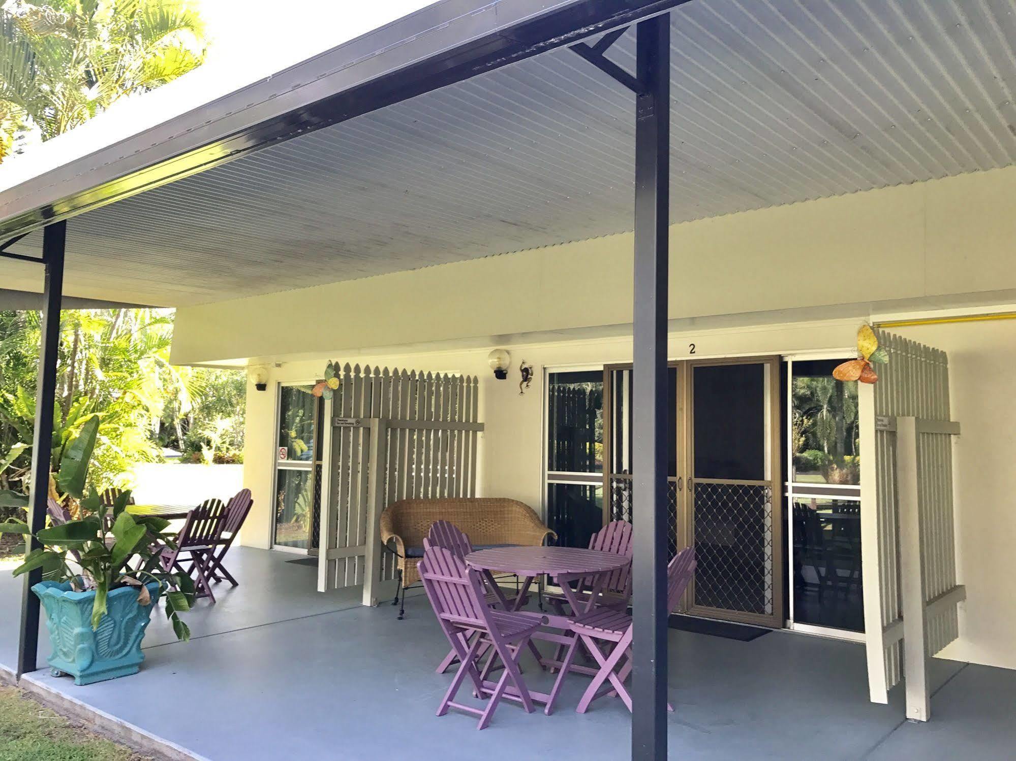 Bramston Beach Motel Extérieur photo