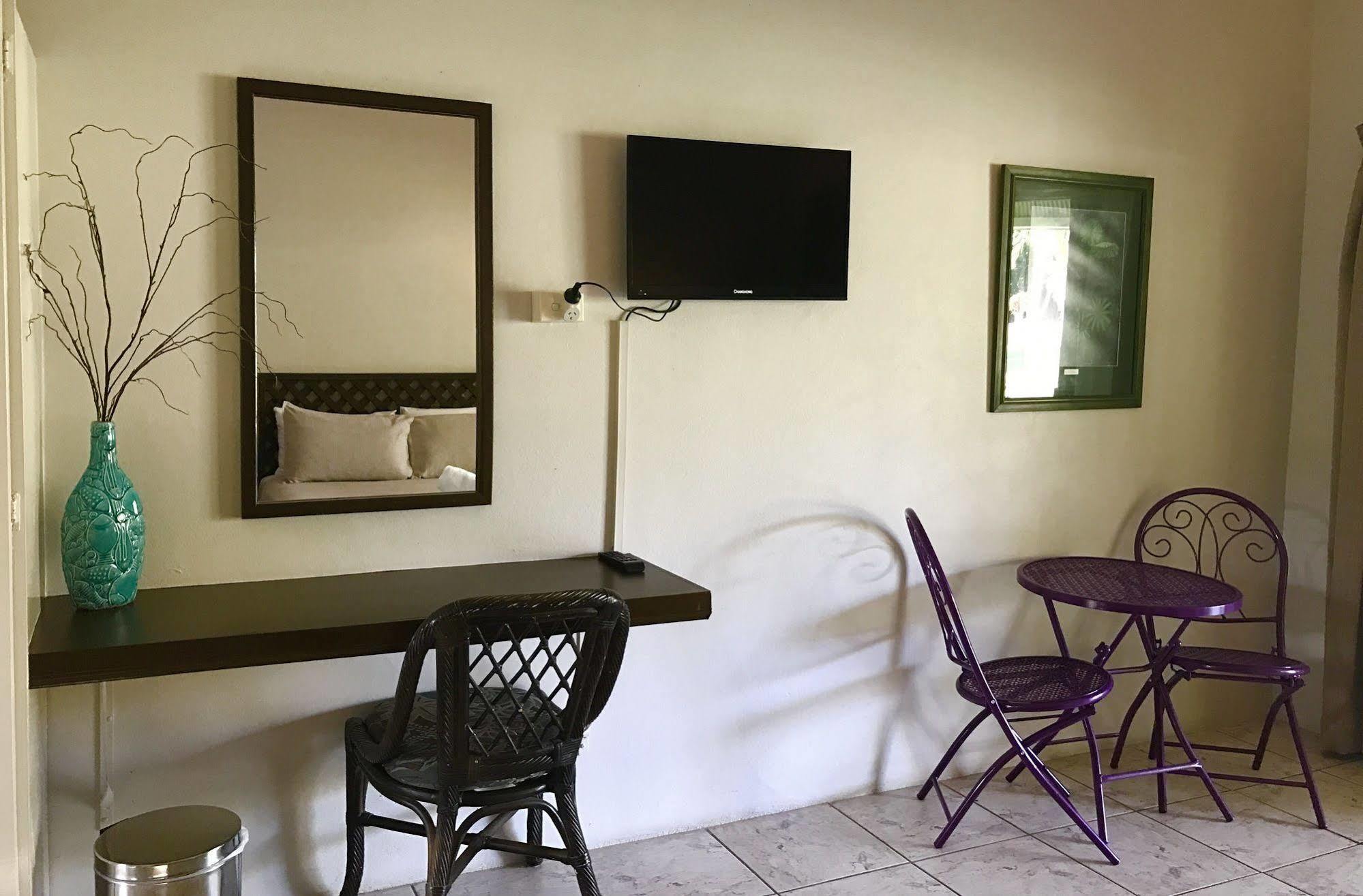 Bramston Beach Motel Extérieur photo